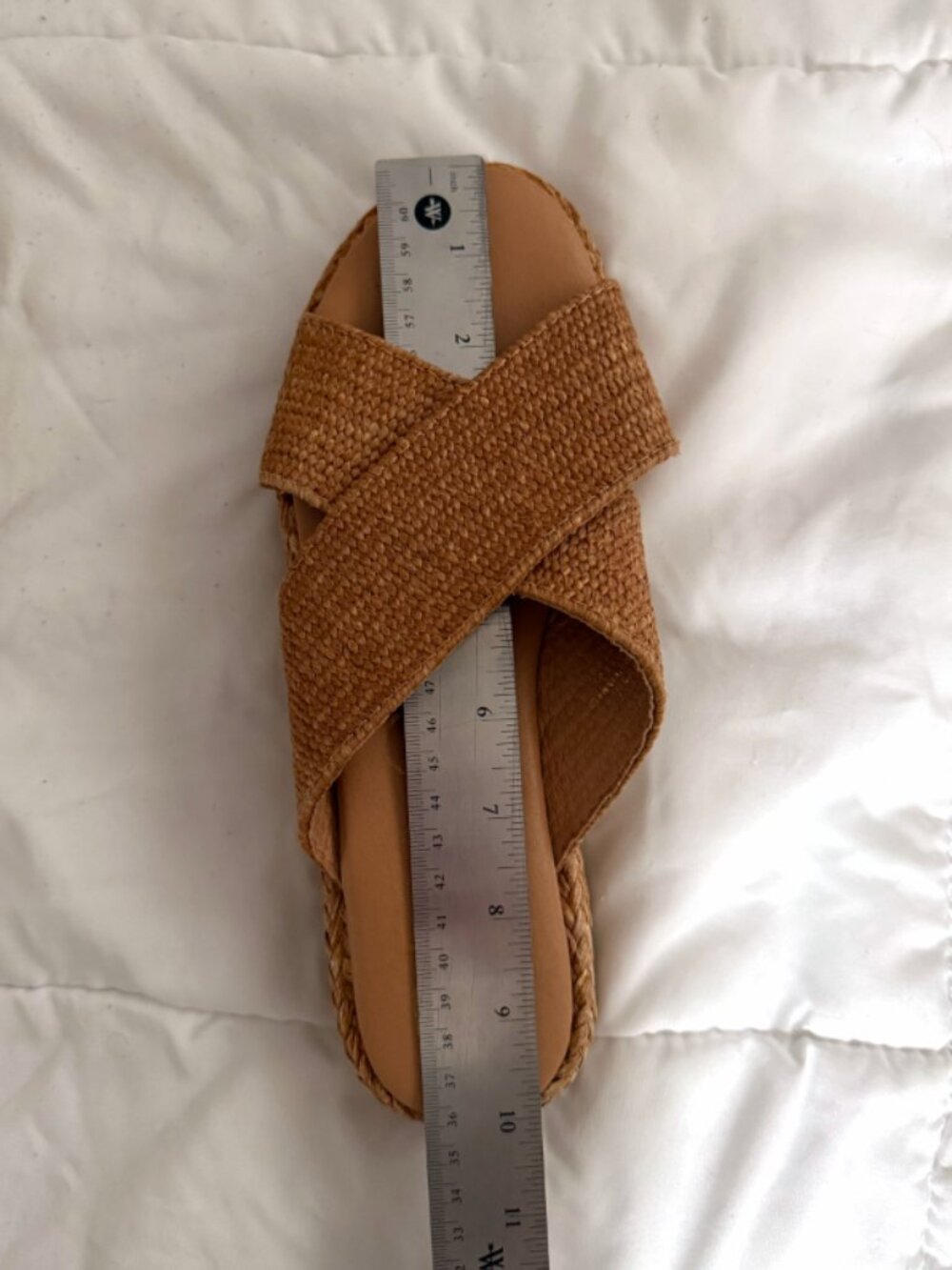 Beach by Matisse Women’s Tan Woven Platform Slide Sandals - Picture 4 of 4